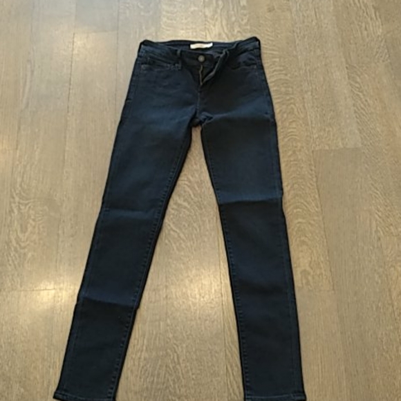Levis black skinny jeans - Picture 1 of 4